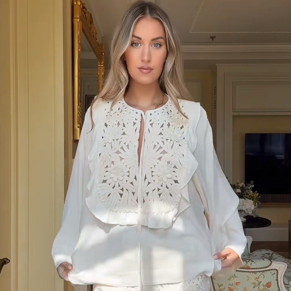 NWT H&M EMBROIDERED BLOUSE - Picture 11 of 14